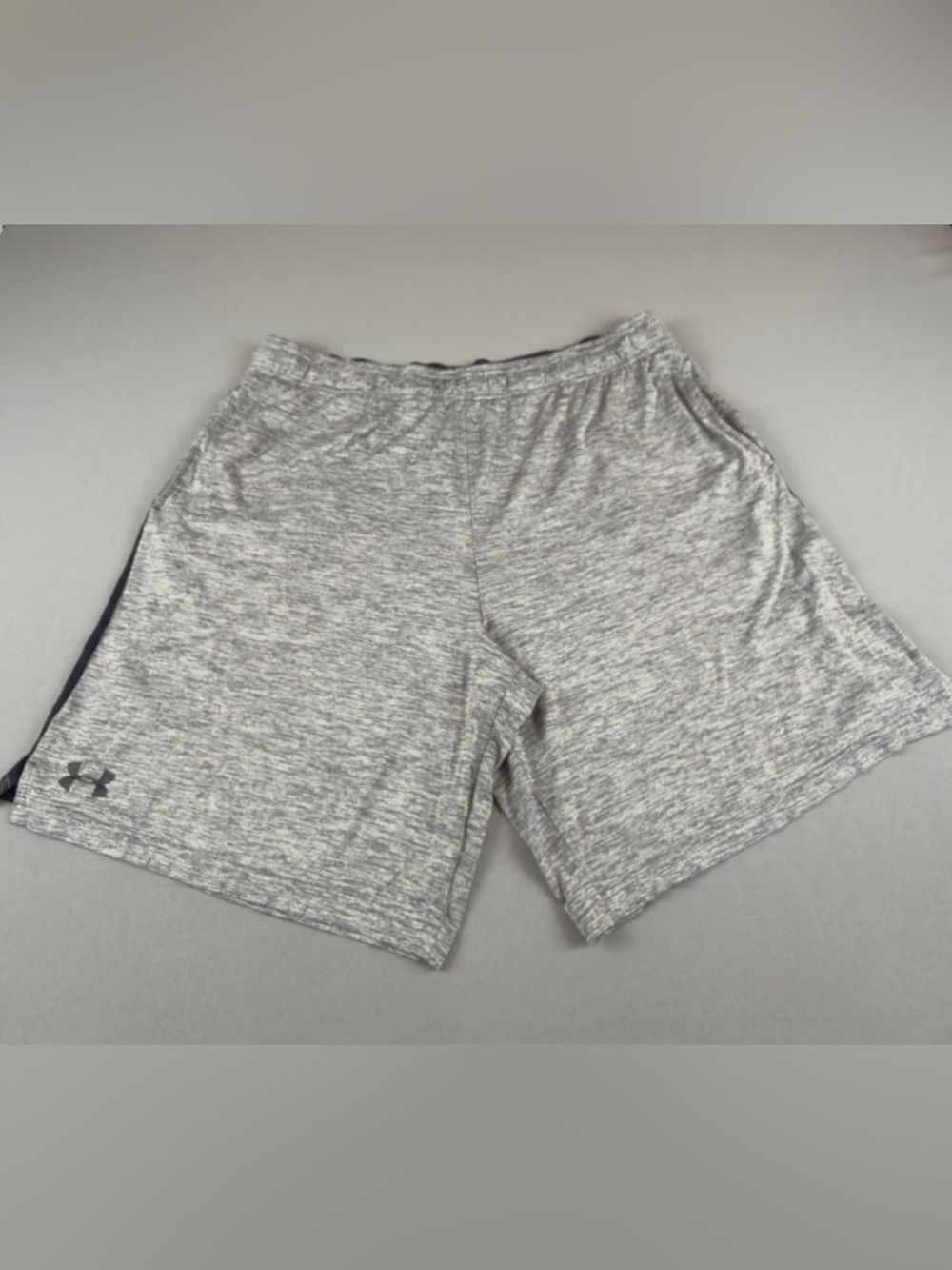 Under Armour Men's Light Gray Heather Athletic Shorts